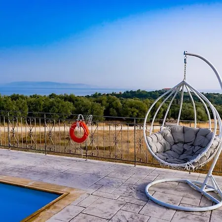 Trapezaki Seaview Apartment *