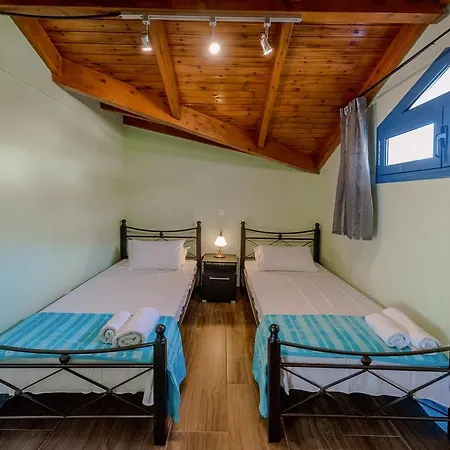 Trapezaki Seaview Apartment Mousata